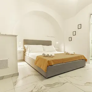 https://apt-dimora-bianca.catania-hotels.net